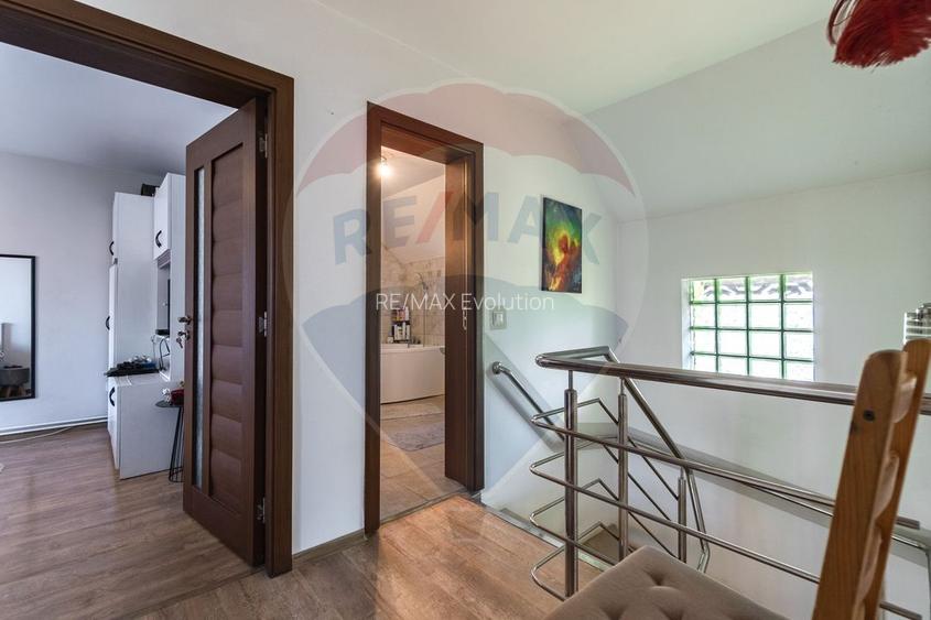 Casa de Poveste - Feldioara, str. Barsei/ 4 camere/ curte! - 21