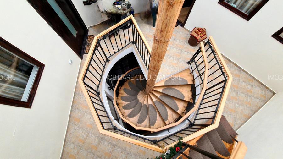 APARTAMENT IN CASA 4 CAMERE DECOMANDATE - SCHEII - 18