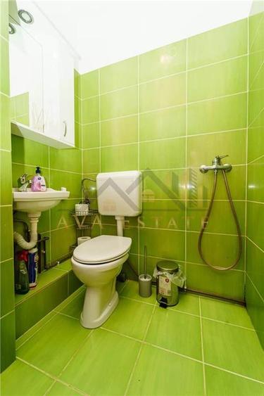 Apartament 3 camere, semidecomandat, 67 mp, et.3, +centrala-Zona Cetatii