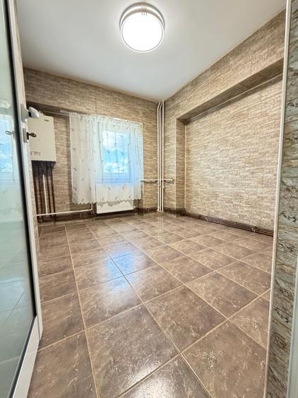 Vanzare 3 camere decomandat zona Nicolina - Pizza Nico - COMISION 0%