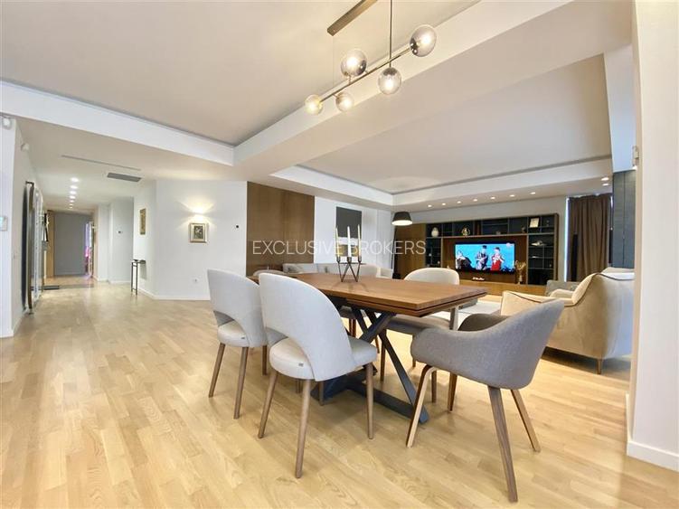 Luxury apartment   200 sqm usable  |Charles de Gaulle  2 parking - 9