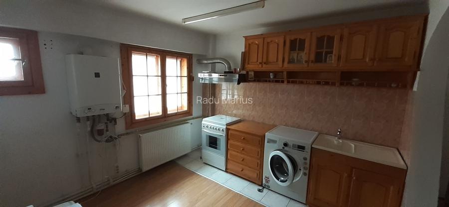 Apartament spatios 2 camere - zona BCR - etaj 3/3 - 66 mp - orientat Est si Vest - 2