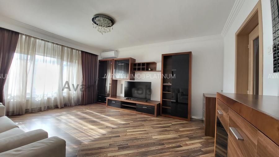 Unirii, Casa Poporului, centrala de apartament - 4