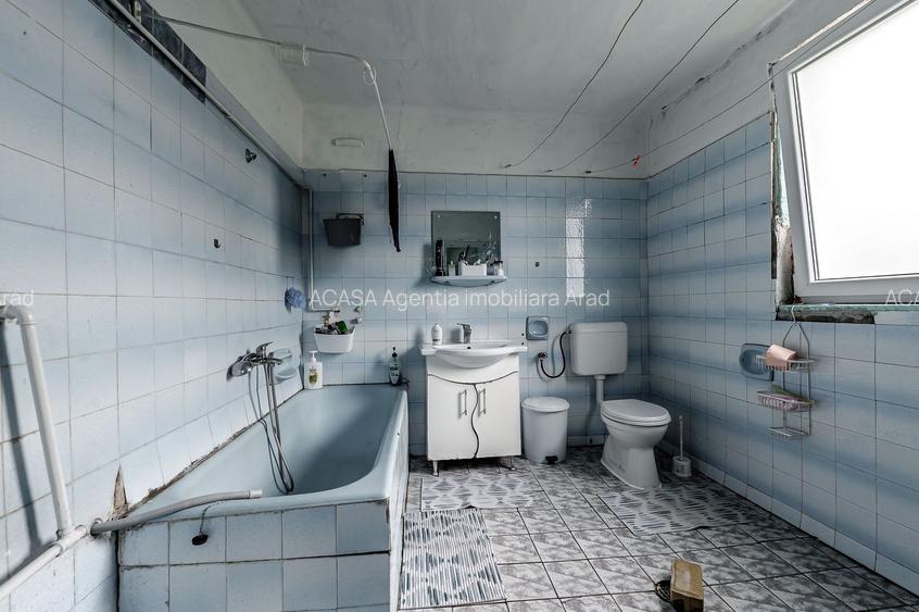 Șansă pentru familie mare apartament la casă, cu teren, Bujac. - 7