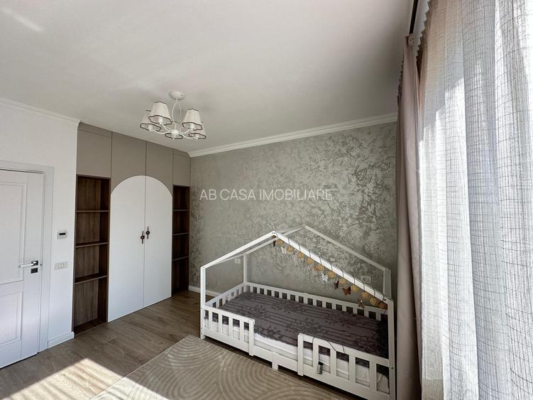 Duplex superb, P+E, 120 mp, 5 camere, 3 băi, bine poziționat, Giroc, comision 0% - 22