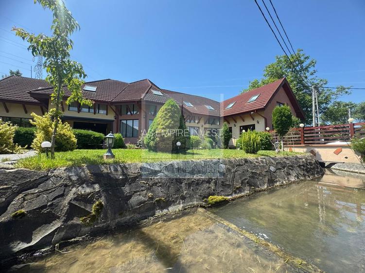 Casa/Vila deosebita 11 camere mobilata-utilata LUX -zona Hoghiz/Brasov - 2