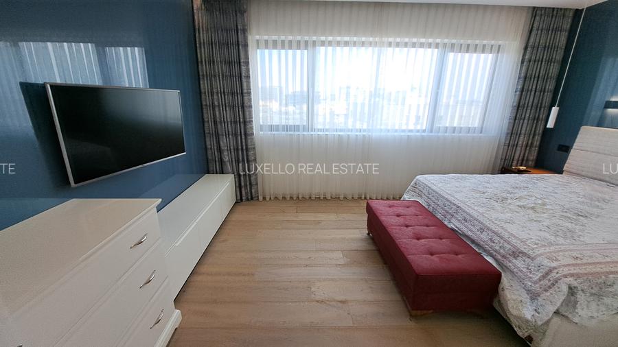 APARTAMENT 4 CAMERE CU SCARA INTERIOARA TIP LOFT -ULTRA LUX - 38