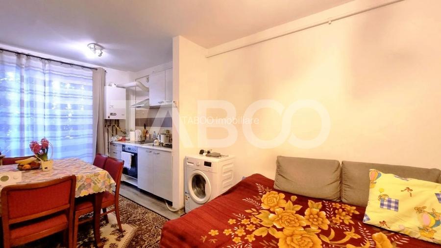 Garsoniera decomandata de vanzare balcon ideala investitie - 8