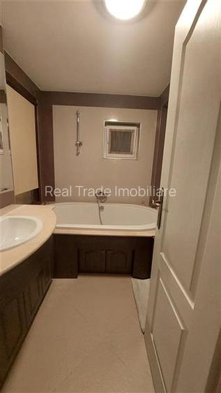 Apartament 3 camere decomandat etaj intermediar Scriitorilor, Brasov - 11