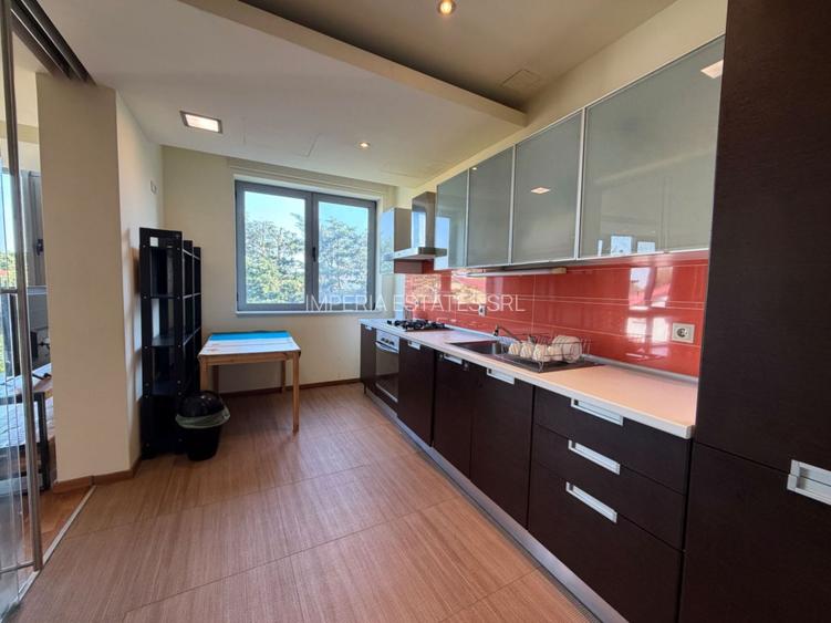 Apartament spatios in complex cu paza si piscina comuna - 23