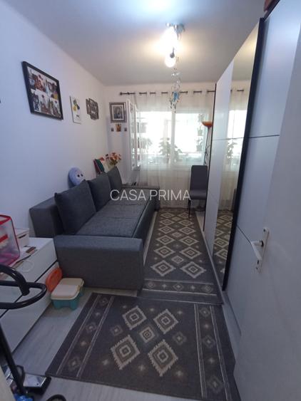 Apartament 3 camere Podu Ros-Tutora SD, renovat, mobilat, utilat, fara risc. - 2