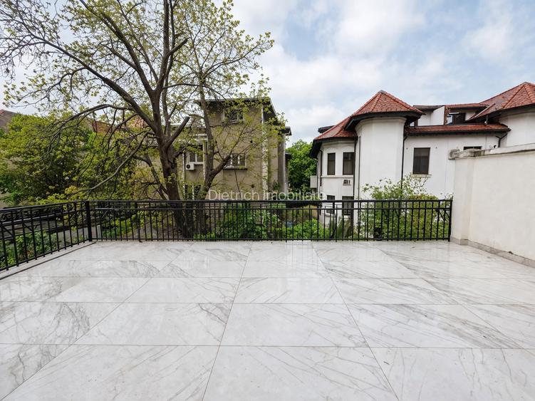 Închiriere Vilă   | 8 camere  | Zona Capitale - 8