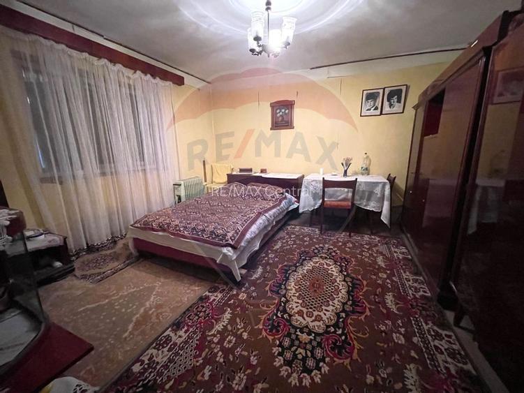 Casă și Teren Generos la Granița cu Republica Moldova! - 2