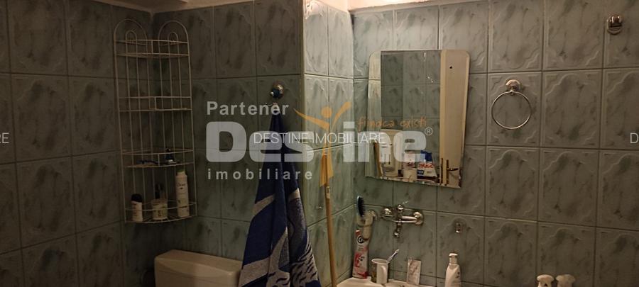 Apartament cu 1 camera ,decomandat , mobilat si renovat recent - 12