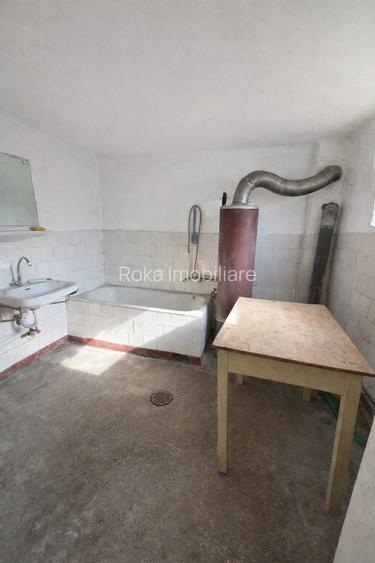 Proprietate cu potențial de reorganizare pe Str. Tudor Vladimirescu Drăgășani - 12