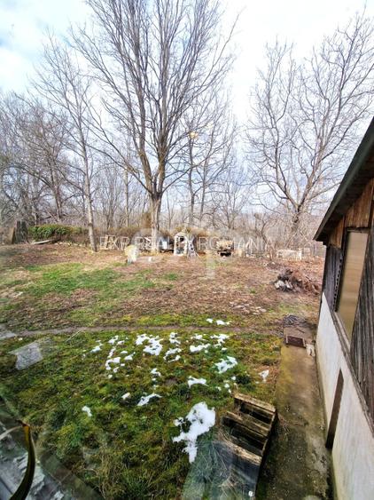 Casa de vanzare S+P+M , Teiș – la 5 minute de Târgoviște - 19