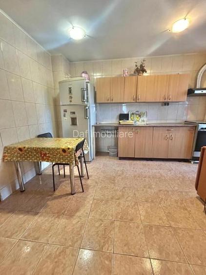 105000 euro - 3camere-72mp-Sun Plaza Metrou - bloc 1979 - 11