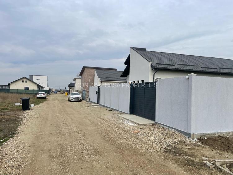 Domnești-Țegheș-teren intravilan 500 mp  gaze la proprietate, curent pe strada - 9