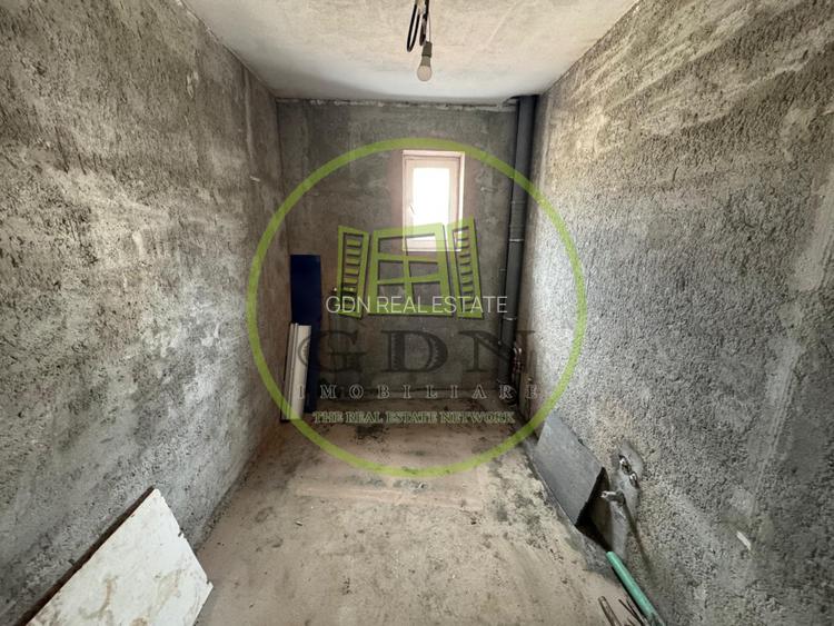 Casă S+P+M, 1062 mp teren, 170 mp utili, Ghercești, zona DEx - 15