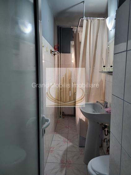 Apartament 2 camere - Etaj 2  Zona Tipografilor - 9