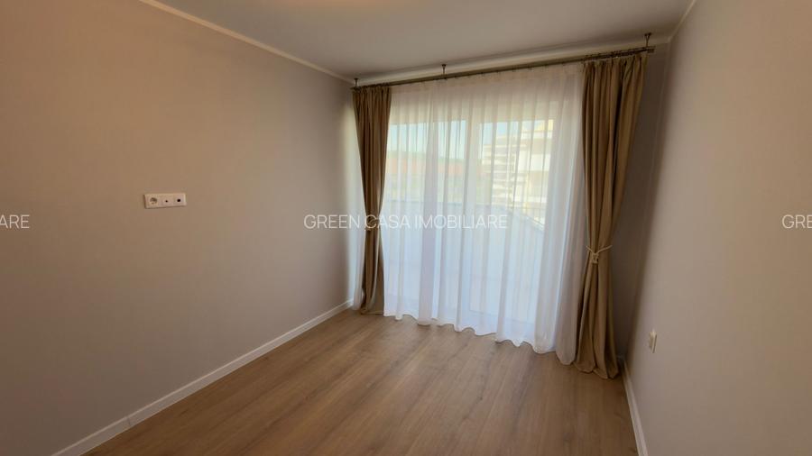 Apartament  3 camere,55 mp+ balcon 10 mp, zona Eroilor - 9