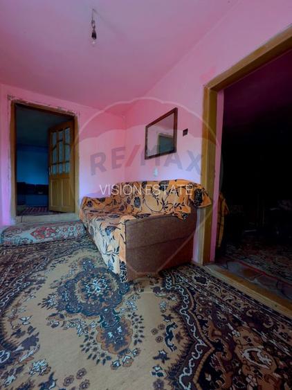 Casă / Vilă cu 3 camere de vânzare - 6