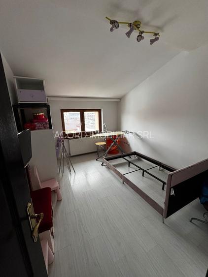 Apartament 4 camere- zona Inel2 - 10