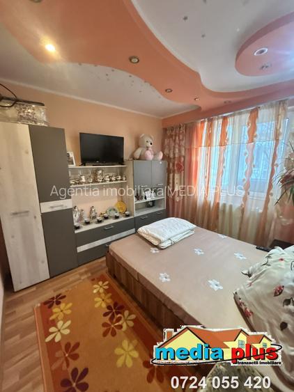Apartament 4 camere de vânzare, Micro 38, mobilat și utilat, - 6