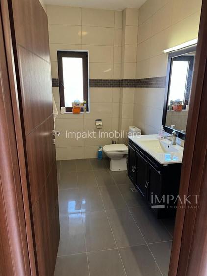 Casa de vacanta pe malul Lacului Tarnita, 650 m2 teren - 11