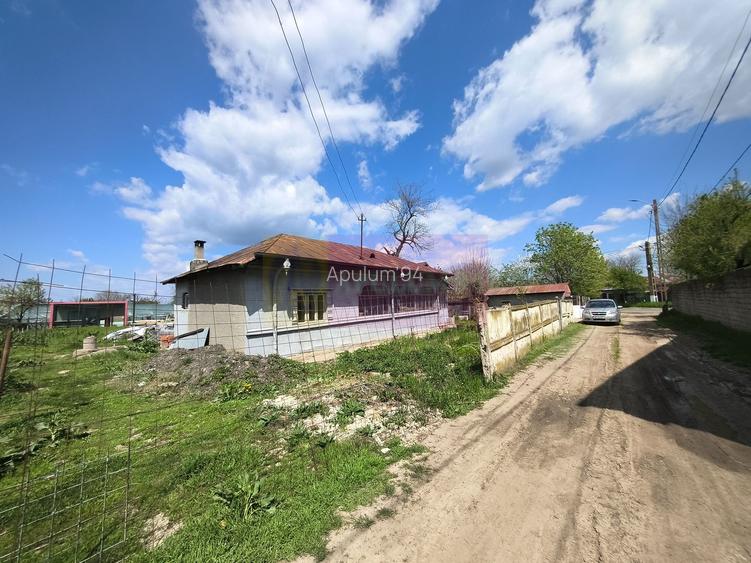 Teren cu o casă demolabilă în satul Poșta la 15 minute de București - 7