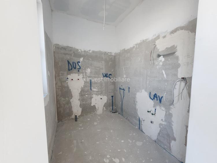 Casa individuala , 4 camere, 3 bai, garaj 26 mp , terasa 40 mp, VALEA ADANCA - 20