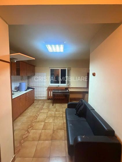 Apartament 2 camere decomandat de vanzare, bloc reabilitat, 13 Septembrie - 3