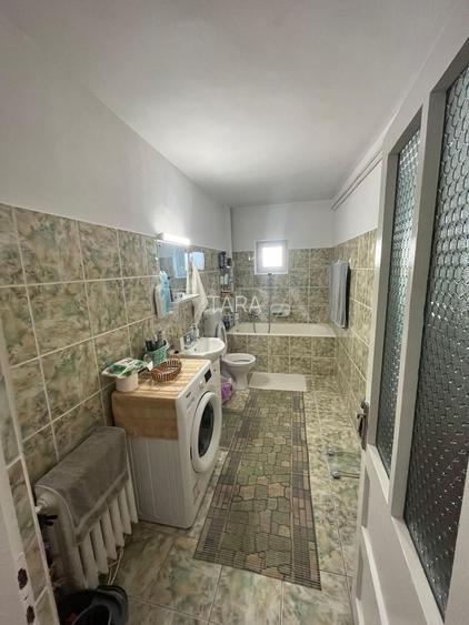 Vanzare casă cu 6 camere,  zona Someseni, central. Ideal familie. - 6