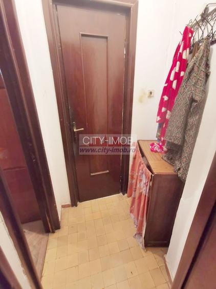 Vanzare apartament 3 Camere Universitate - 9