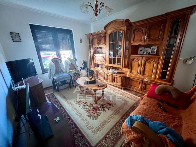 Apartament 2 camere, AC, centrala proprie, loc de parcare, Giroc - 6