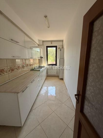 Apartament 3 camere Jiului + 4 locuri parcare - 6