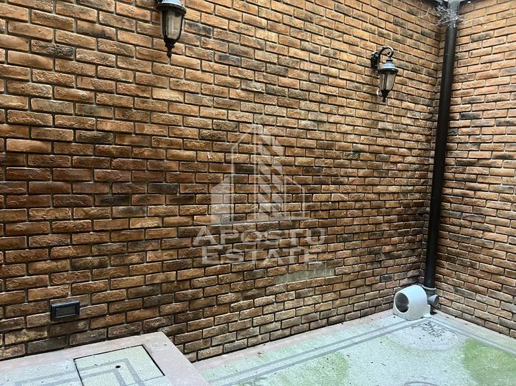 Apartament cu 3 camere demisol+ parter, Ultracentral