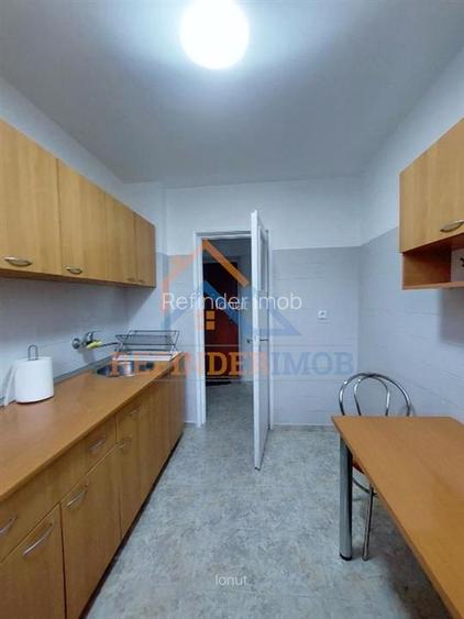 Apartament de vanzare cu 2 camere, zona Diham - Bulevardul Basarabia - 7