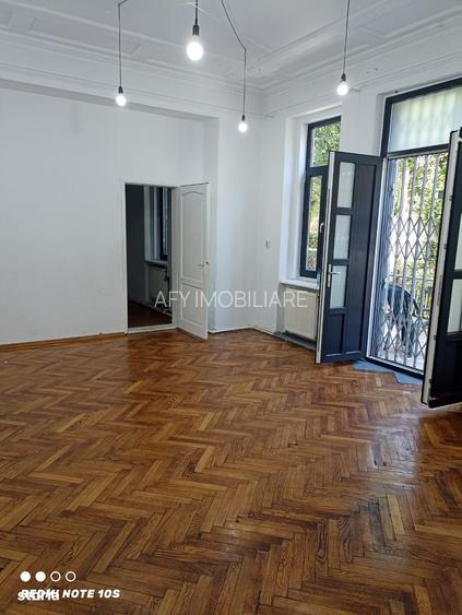 De vanzare Apartament 4 Camere in Vila, Cismigiu - 2