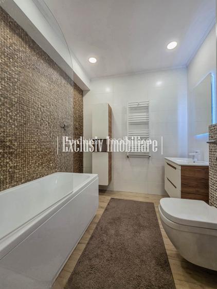 Vedere Frontala la Parc si Lac Tabacarie -- Apart. Premium cu Parcare Subterana - 17