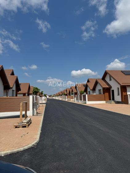 Vila individuala - 4 camere - Complex Securizat - Mutare imediata - 4