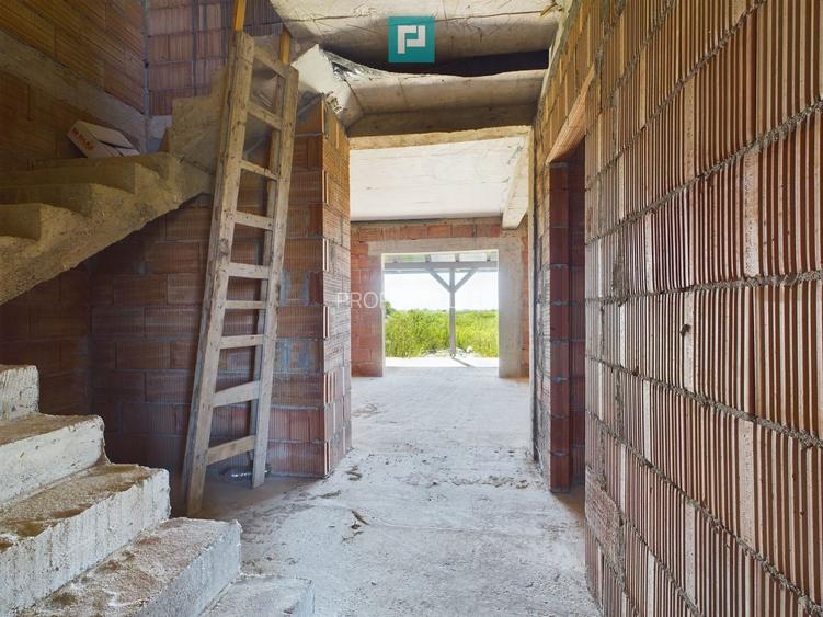 Duplex în Moșnița Nouă, în spate la Castel - 27