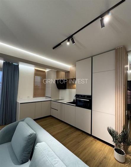 Apartament 2 camere balcon si parcare zona Strand - 6