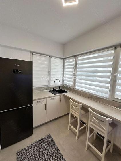GARSONIERA- CENTRAL ADDRESS RESIDENCE, CENTRALA, PARCARE, BLOC NOU - 4