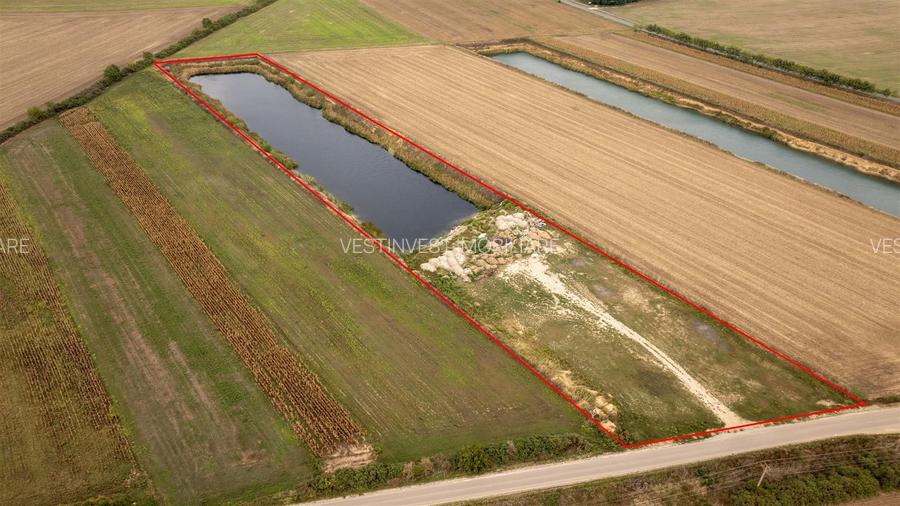 Teren extravilan Santaul Mic cu luciu de apa - 4