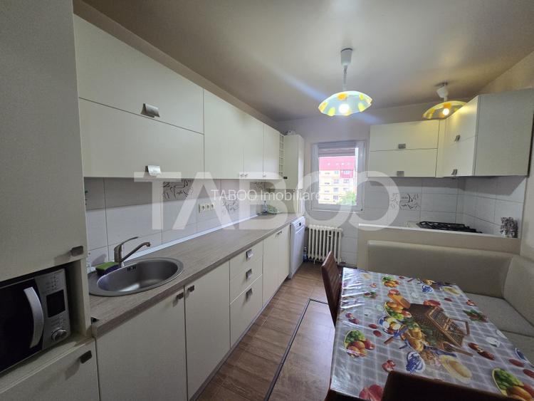 Apartament decomandat 3 camere de inchiriat 64mpu zona Strand Sibiu - 4