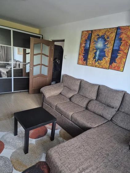 3 camere semidecomandat Drumul Taberei metrou Tudor Vladimirescu/Moghioros