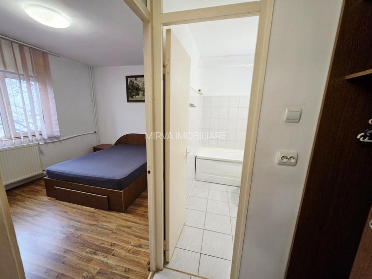 Apartament 2 camere decomandat, mobilat si utilat, zona 9 Mai - 7