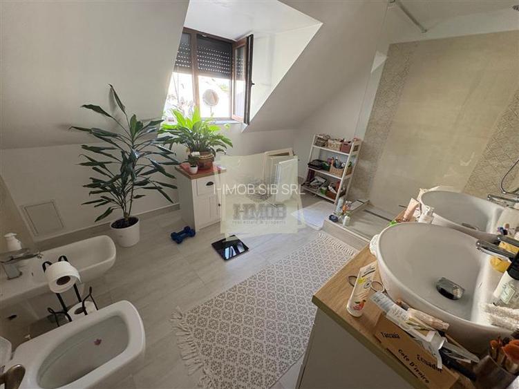 Casa individuala moderna 5 camere si curte 450 mp pe Calea Poplacii - 9