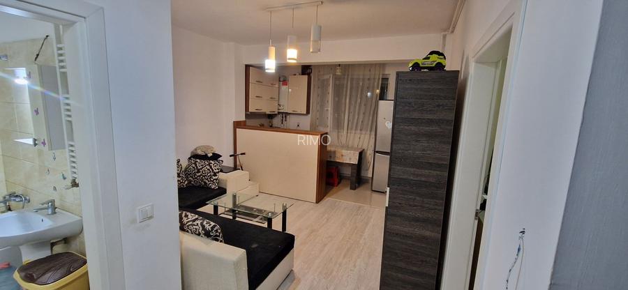 Vând ap 2 camere - 4